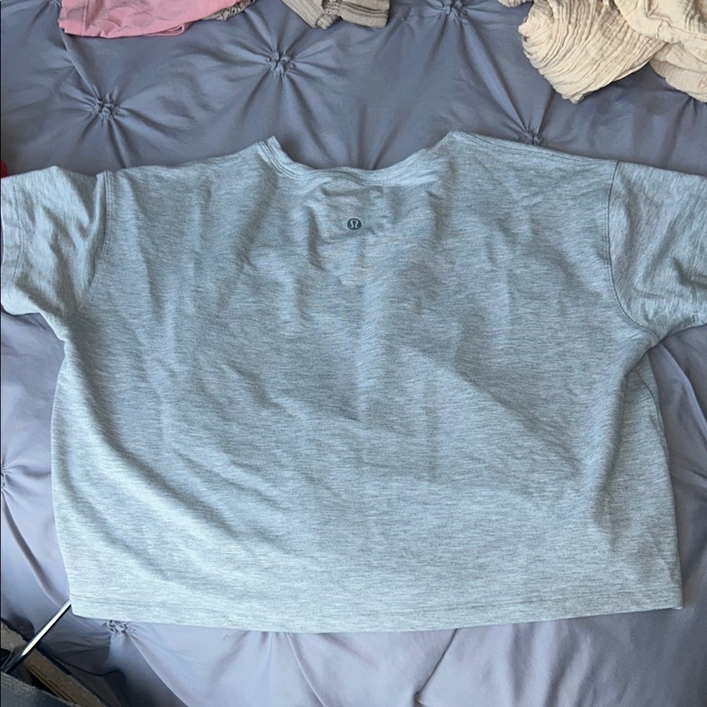 Gray Lululemon Cropped T-Shirt